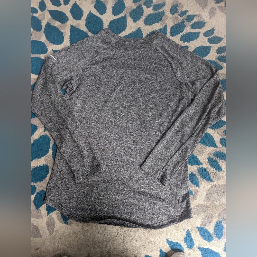 ·Raiders branded Nike Shirt, medium - Picture 2 of 7